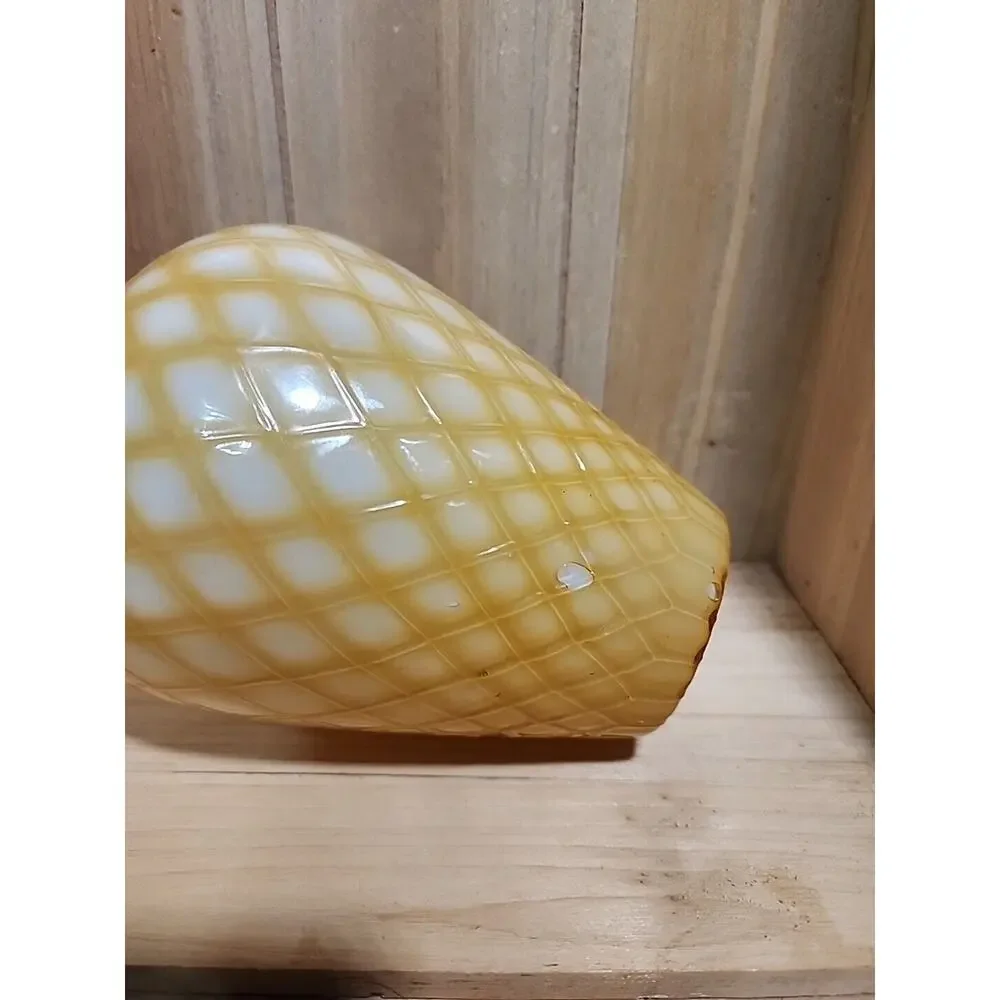 Antique Victorian Amber Cased Milk Glass Honeycomb Quilted Optic Vase 6" - Picture 7 of 16